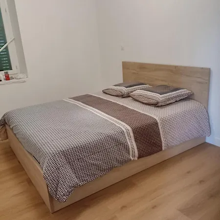 Maison 8 Personnes *