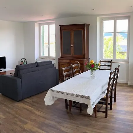 Semesterbostad Maison 8 Personnes Brassac-les-Mines