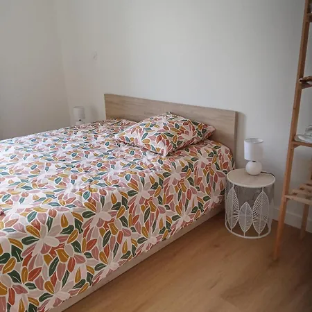 Semesterbostad Maison 8 Personnes Brassac-les-Mines